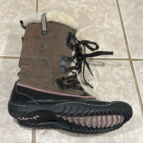 Jeep Shoes - Jeep J-41 tan and brown faux fur winter boots